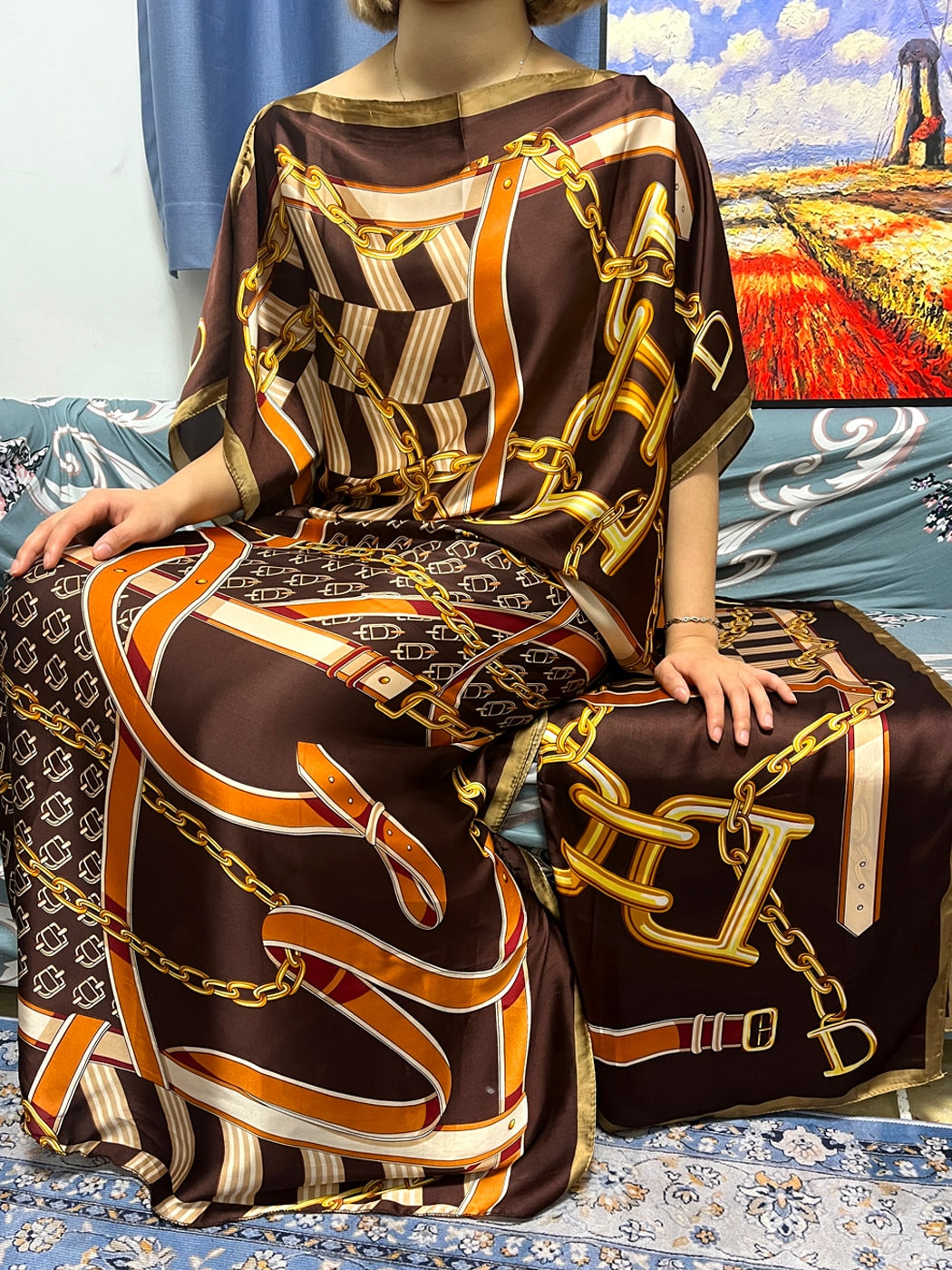 Stylish Muslim Abayas for Women: Elegant Summer Silk Collection with Headscarf - Flexi Africa - Flexi Africa offers Free Delivery Worldwide - Vibrant African traditional clothing showcasing bold prints and intricate designs