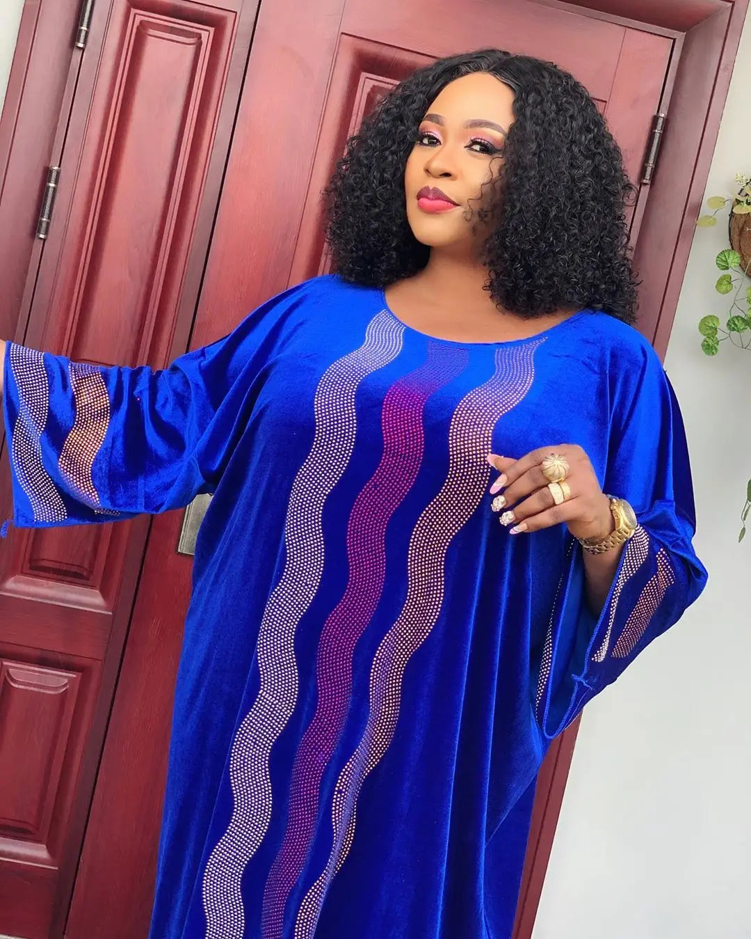 Velvet Elegance: High Quality African Maxi Dresses for Women - Flexi Africa - Flexi Africa offers Free Delivery Worldwide - Vibrant African traditional clothing showcasing bold prints and intricate designs