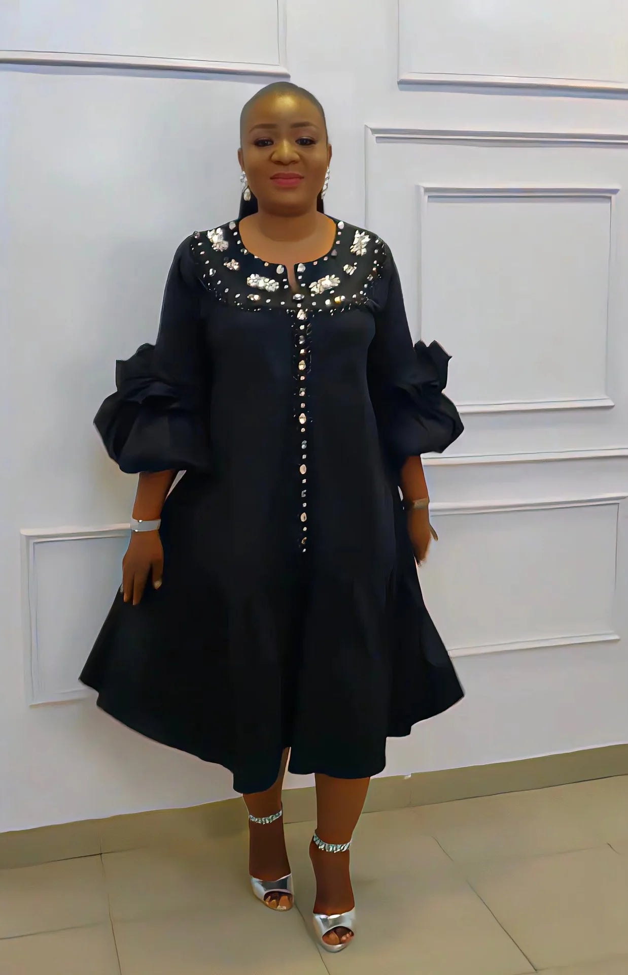 Chic Plus Size African Diamond Dress: Stylish Loose Fit, Elegant Puff Sleeves - Flexi Africa - Free POST www.flexiafrica.com