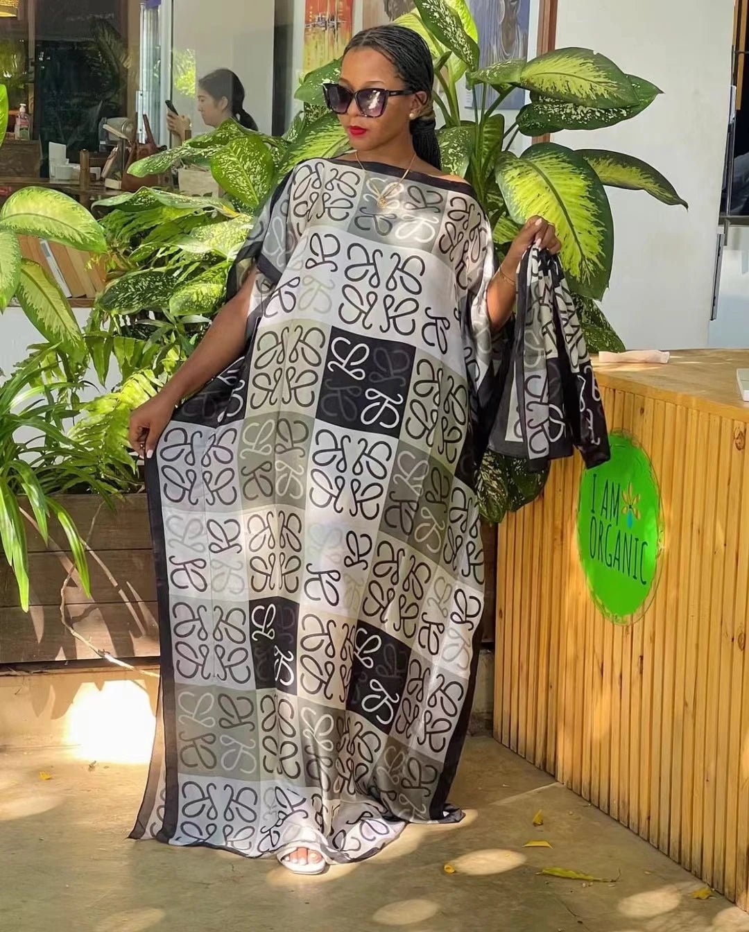 Floral Elegance: Oversized African Abaya Dresses for Women's Casual Chic - Flexi Africa - www.flexiafrica.com FREE POST