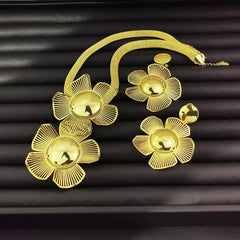 Golden Big Flower Jewelry Set: Pendant Necklace and Drop Earrings - Flexi Africa Free Delivery Worldwide www.flexiafrica.com