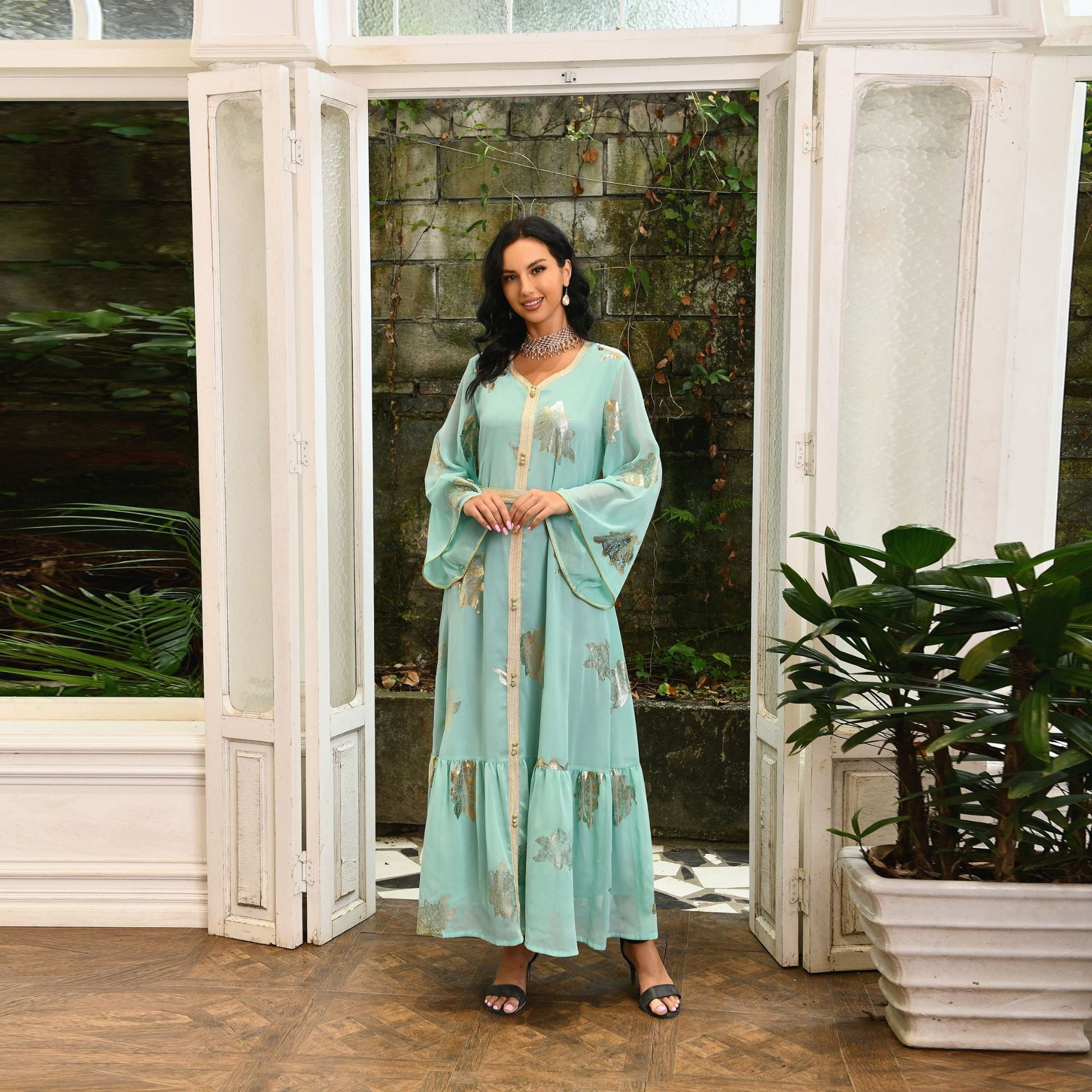 Graceful and Modest: Women's Chiffon Abayas for Ramadan, Kaftan, and Islamic Events - Flexi Africa - Flexi Africa offers Free Delivery Worldwide - Vibrant African traditional clothing showcasing bold prints and intricate designs