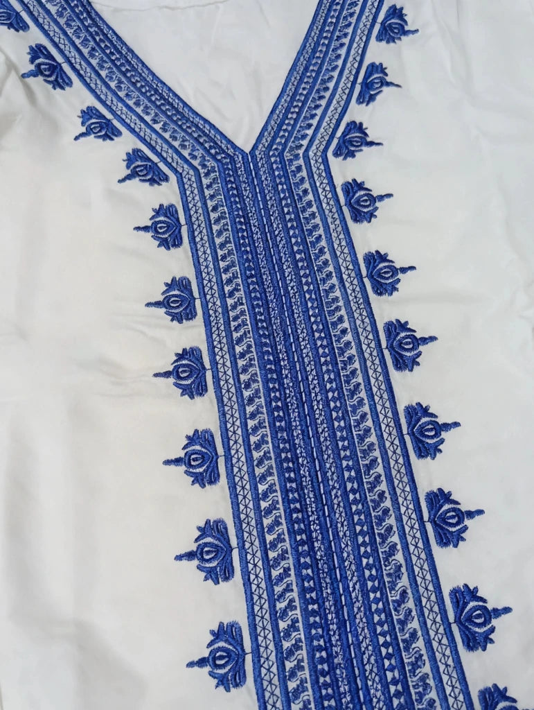 Traditional African Dashiki Robe for Men – Long Embroidered Dress Shirt and Formal African Clothing - Free Delivery Worldwide only at Flexi Africa