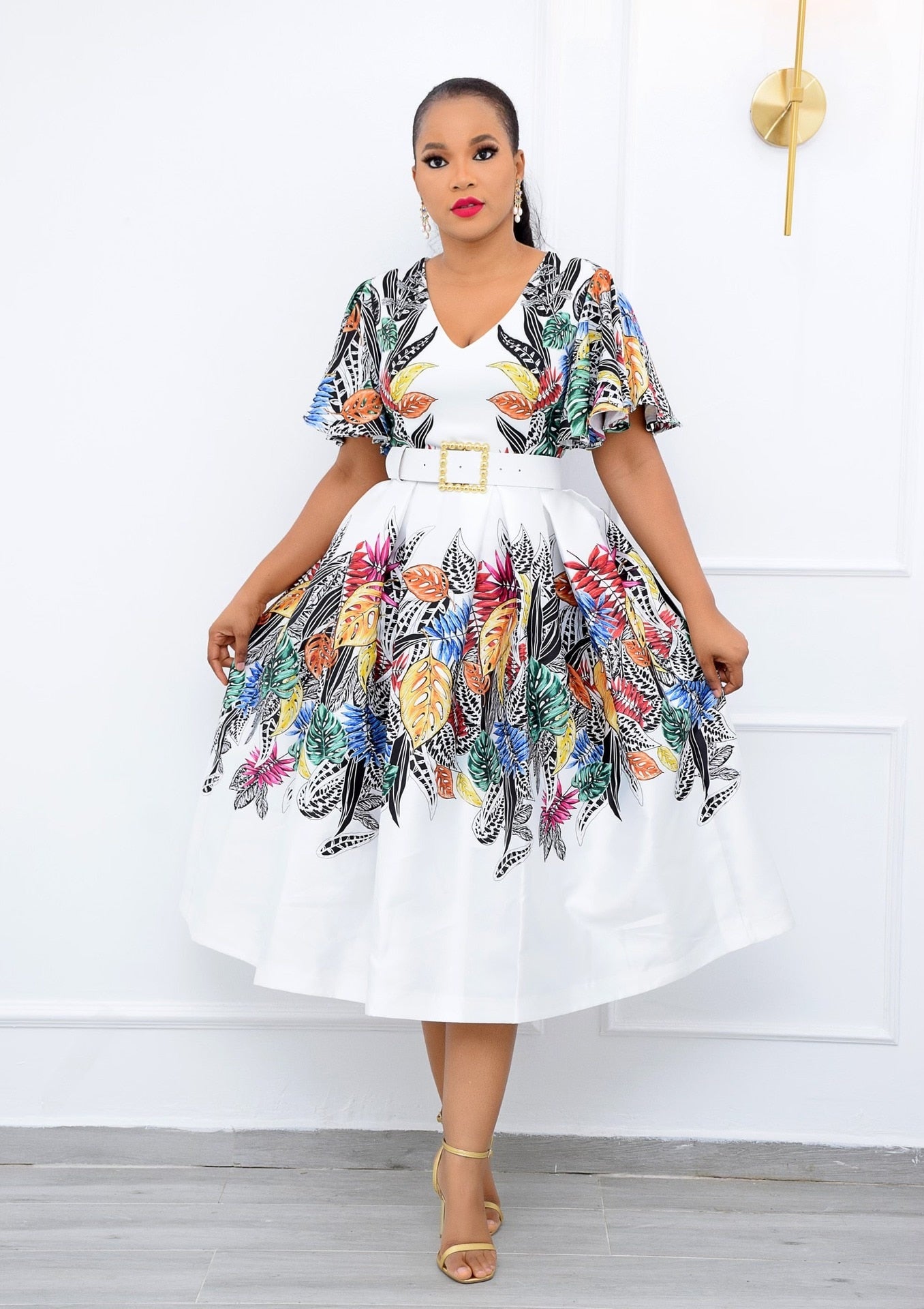 Stylish African Print Short Sleeve Dress for Women - Perfect Summer V-Neck Polyester Dress - Flexi Africa - Flexi Africa offers Free Delivery Worldwide - Vibrant African traditional clothing showcasing bold prints and intricate designs
