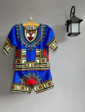 African Dashiki Clothing Set for Women - Flexi Africa - Flexi Africa offers Free Delivery Worldwide - Vibrant African traditional clothing showcasing bold prints and intricate designs